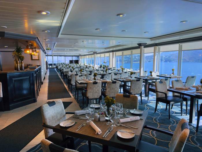 Azamara Cruises Windows Cafe ©Jenna Lyn, Azamara Cruises2.jpg